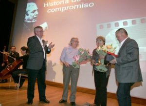 Toxo, Josefina, Yenia y Pino, en el homenaje a Camacho.