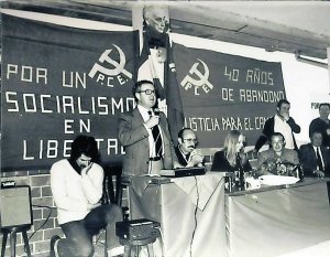 Esta fotografía muestra, entre otros, a Nebot en un acto del Partido Comunista Español en Llanes. Esta fotografía muestra, entre otros, a Nebot en un acto del Partido Comunista Español en Llanes.