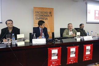 La Fundaci�n Juan Mu�iz Zapico presenta el libro 