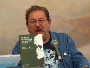 Paco Taibo en la charla Diez a�os sin Manolo V�zquez Montalb�n