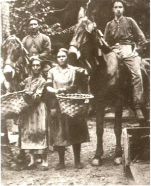 Carboneras en La Hueria (Colecci�n Asociaci�n Amigos del Valle de La Hueria, San Mart�n del Rey Aurelio)