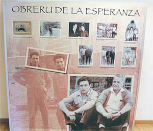 Uno de los 'collages' de la exposici�n [Foto: Jes�s Manuel Pardo]
